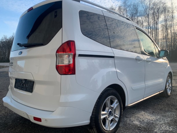 Ford Tourneo Courier, 2017 г.