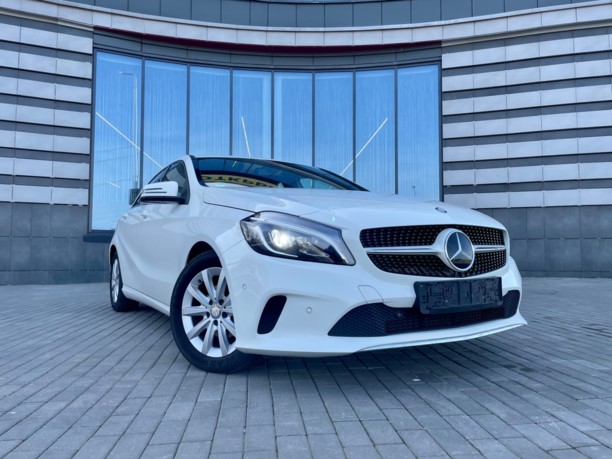 Mercedes-Benz A-Класс W176 (Рестайлинг), 2016 г.