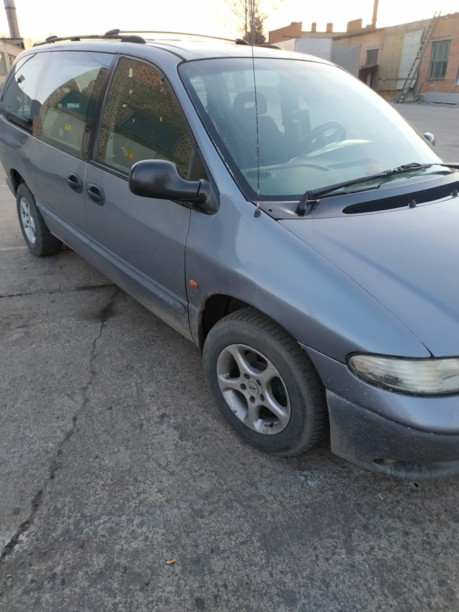 Chrysler Grand Voyager III, 7 мест, 1997 г.