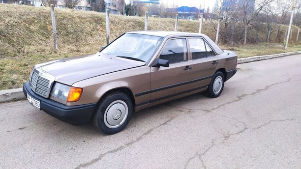 Mercedes-Benz E-Класс W124, S124, C124, A124, 1988 г.