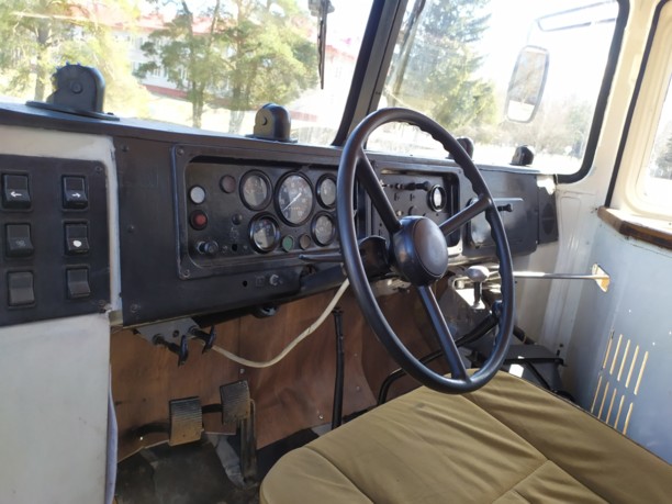 КАвЗ 3270, 1990 г.
