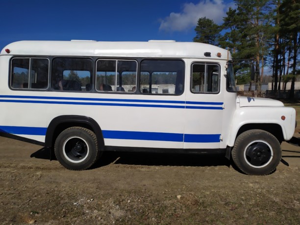 КАвЗ 3270, 1990 г.