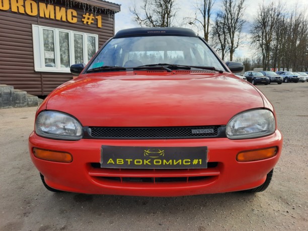 Mazda 121 II, 1992 г.