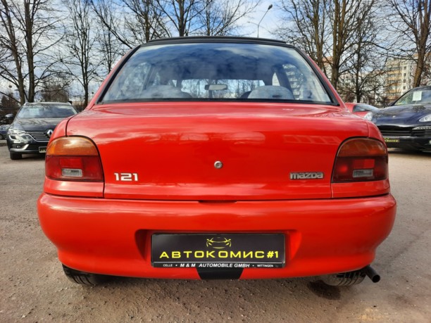 Mazda 121 II, 1992 г.