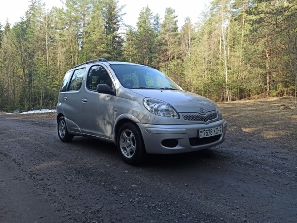 Toyota Yaris Verso, 2003 г.