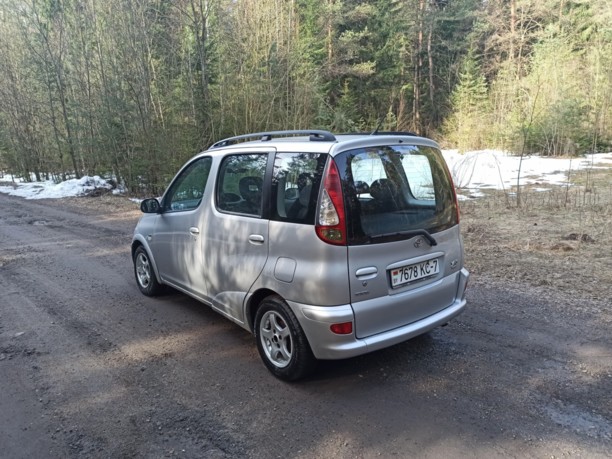 Toyota Yaris Verso, 2003 г.