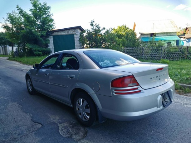 Dodge Stratus II, 2001 г.