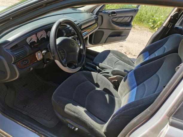 Dodge Stratus II, 2001 г.
