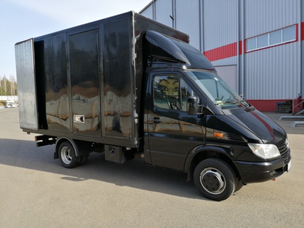 Mercedes Sprinter 413, 2002 г.