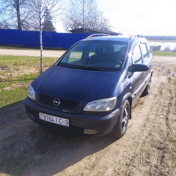 Opel Zafira A, 7 мест, 1999 г.