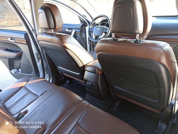 Kia Sorento II, 7 мест, 2010 г.