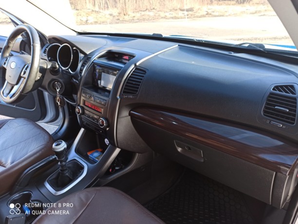 Kia Sorento II, 7 мест, 2010 г.