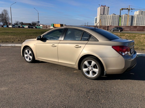 Chevrolet Cruze J300, 2010 г.