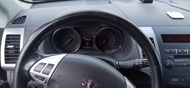 Peugeot 4007, 2010 г.