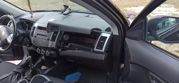 Peugeot 4007, 2010 г.