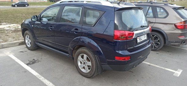 Peugeot 4007, 2010 г.