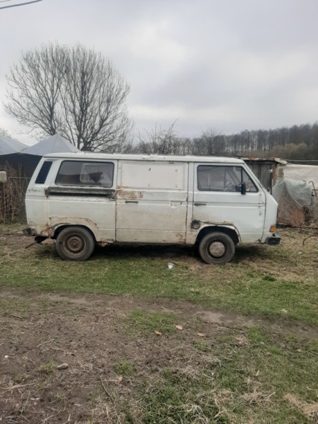 Volkswagen T2 Требует косметический ремонт, на ходу., 1986 г.