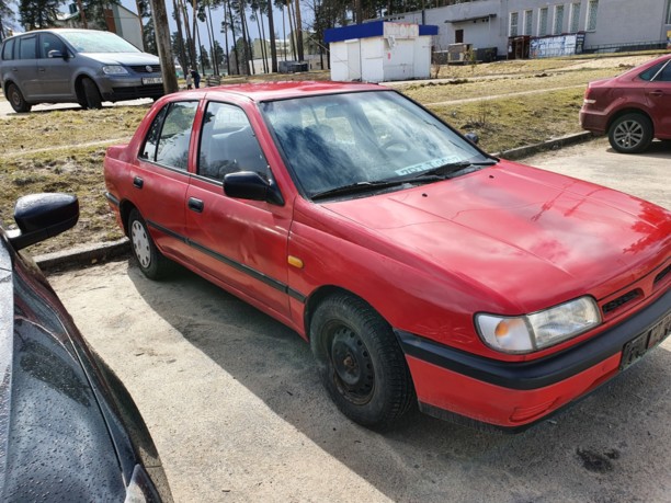 Nissan Sunny N14, 1993 г.
