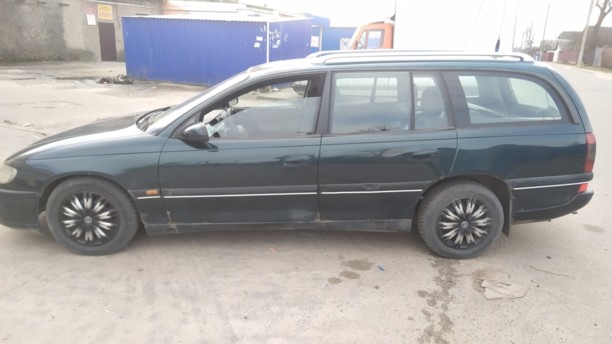 Opel Omega B, 1995 г.