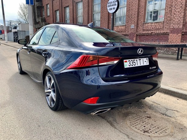 Lexus IS III · Рестайлинг, 2017 г.