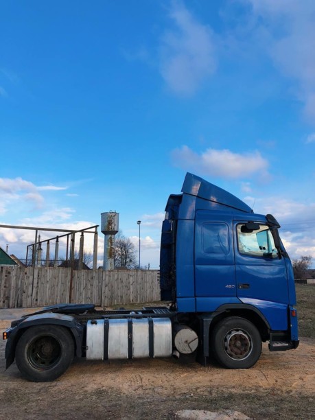 Volvo FH 12.420, 2004 г.