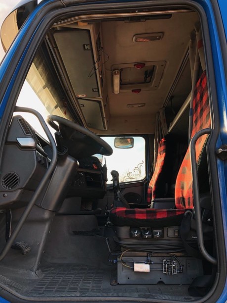 Volvo FH 12.420, 2004 г.