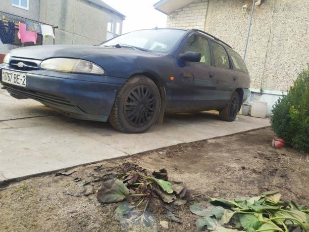 Ford Mondeo I, 1994 г.