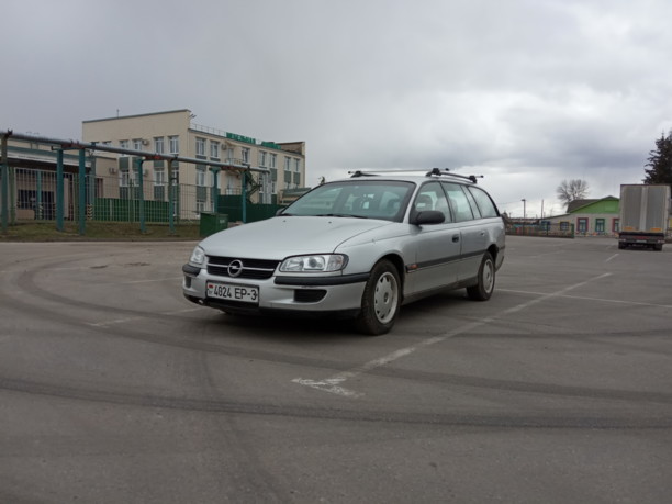 Opel Omega B, 1997 г.