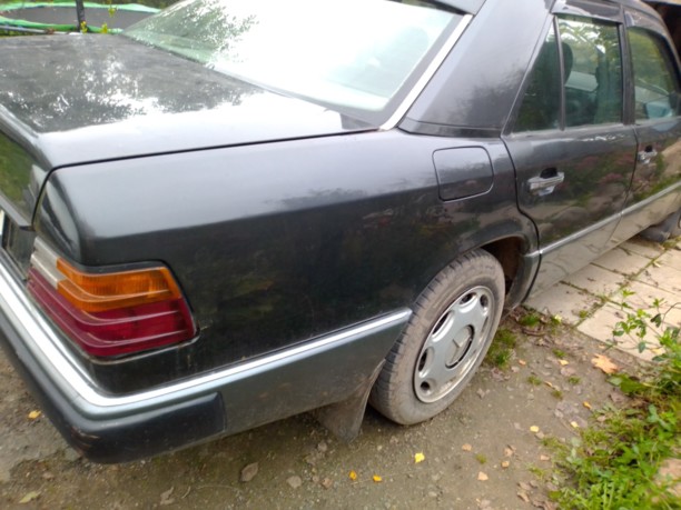 Mercedes-Benz E-Класс W124, S124, C124, A124, 1993 г.