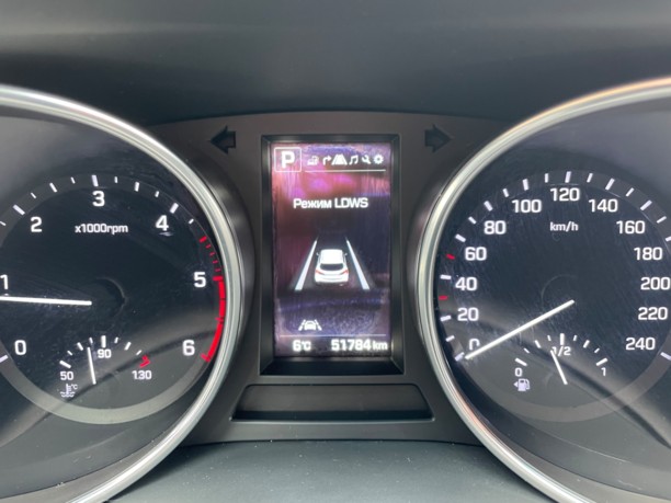 Hyundai Santa Fe DM · Рестайлинг, 5 мест, 2017 г.