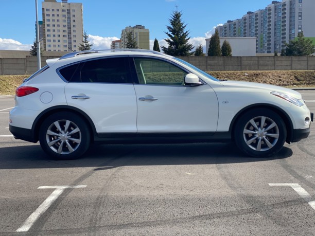 Infiniti EX, 2009 г.