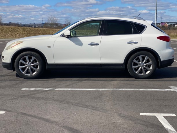 Infiniti EX, 2009 г.