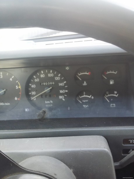 Nissan Patrol 160, 260, 5 мест, 1993 г.