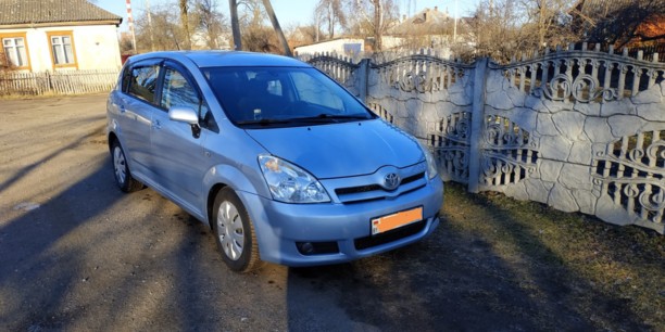 Toyota Corolla Verso II (E121), 7 мест, 2006 г.