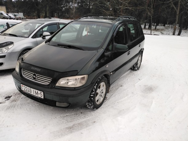 Opel Zafira A, 7 мест, 2000 г.