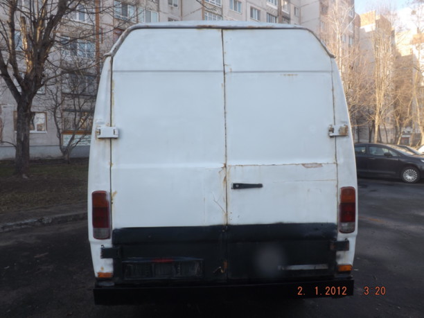 Mercedes Т1 207D - 410D 308, 1989 г.