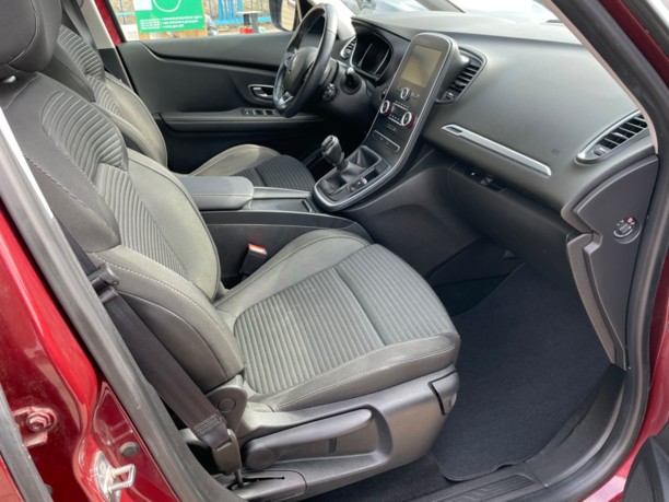 Renault Grand Scenic IV, 7 мест, 2017 г.