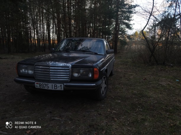 Mercedes-Benz E-Класс W123, 1982 г.