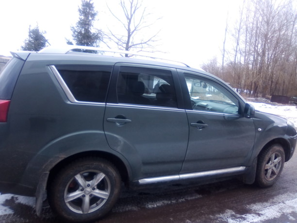 Peugeot 4007, 7 мест, 2008 г.