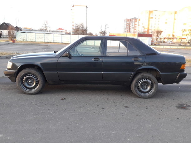 Mercedes-Benz 190 (W201), 1987 г.