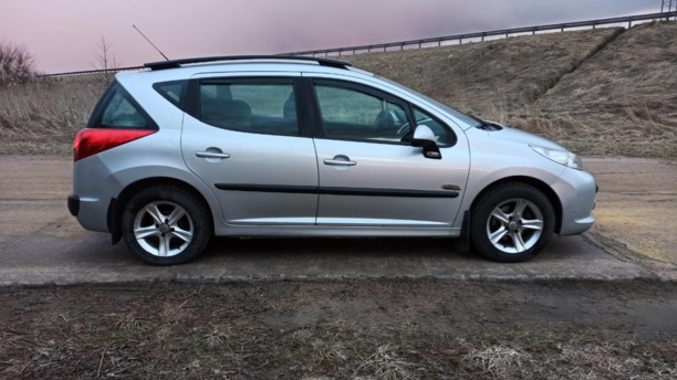 Peugeot 207 I · Рестайлинг, 2009 г.