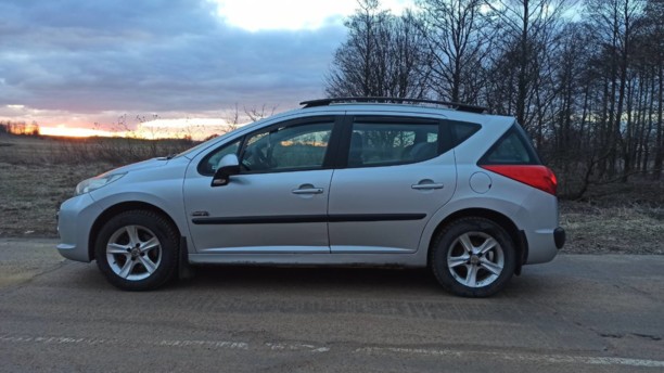 Peugeot 207 I · Рестайлинг, 2009 г.