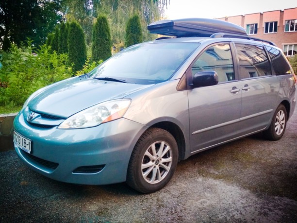 Toyota Sienna II (XL20) · Рестайлинг, 7 мест, 2010 г.