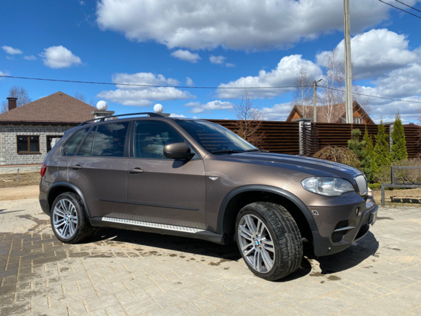 BMW X5 E70, 5 мест, 2010 г.