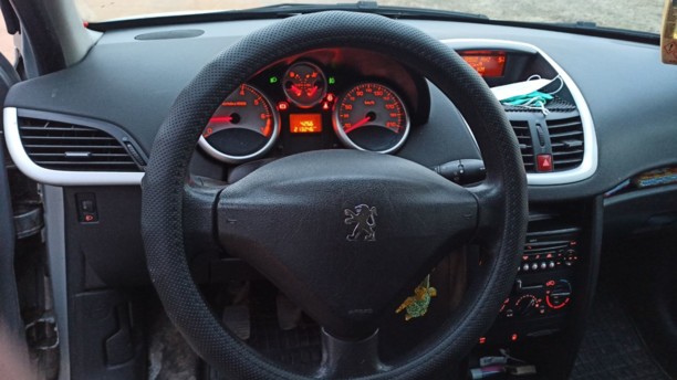 Peugeot 207 I · Рестайлинг, 2009 г.