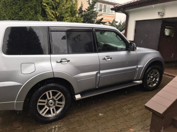 Mitsubishi Pajero IV, 7 мест, 2010 г.