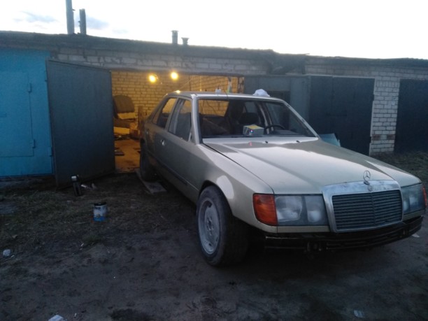 Mercedes-Benz E-Класс W124, S124, C124, A124, 1988 г.