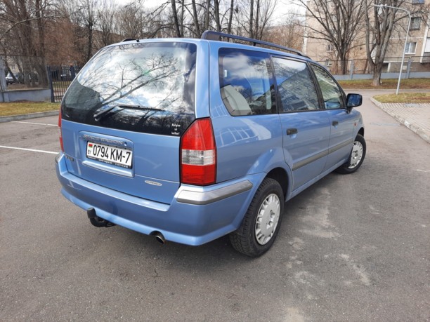 Mitsubishi Space Wagon Typ N50, 7 мест, 2000 г.