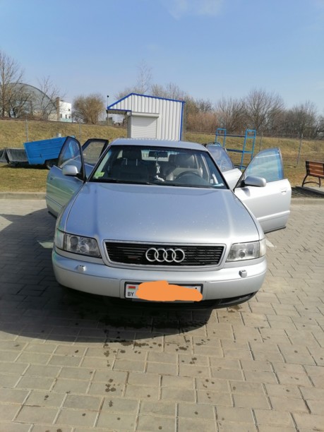 Audi A8 D2, 1998 г.