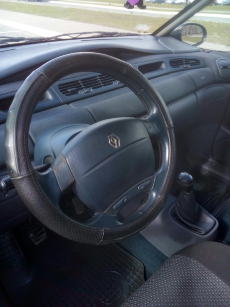 Renault Espace III, 7 мест, 2000 г.